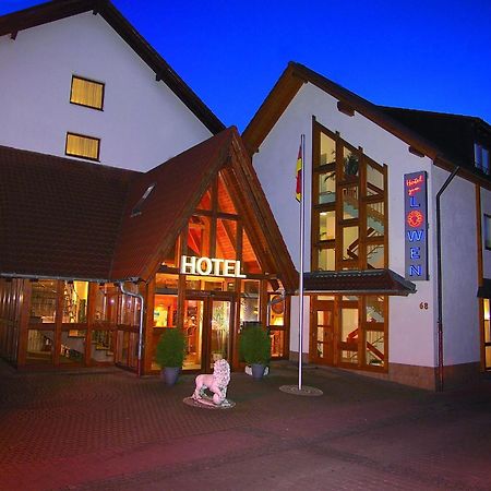 Hotel Zum Loewen เมอร์เฟลเดน-วาลล์ดอร์ฟ ภายนอก รูปภาพ